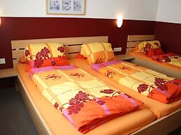 Spacious Chalet in Piesendorf With Sauna