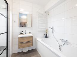 Detached House With Sauna and Whirlpool From Hoorn