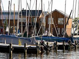 Nice Apartment with Dishwasher near Amsterdam