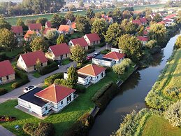 Detached Holiday Home With Garden Near Hoorn