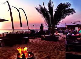 Spacious Lodge Near Zandvoort & the Sea