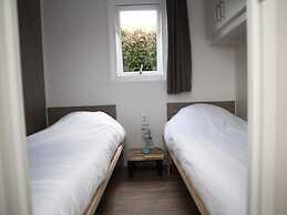 Chalet With Terrace Near the Veluwe