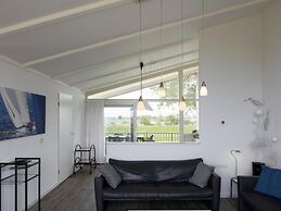 Holiday Home With Microwave, in a Holiday Park, Beach Within Walking D