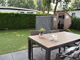 Comfortable Chalet With Sauna Near the Veluwe