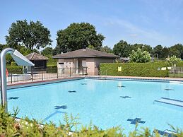 Comfortable Chalet With Sauna Near the Veluwe
