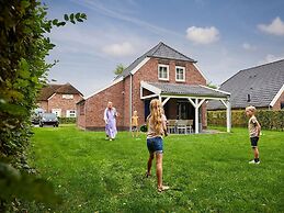 Spledid Villa With Sauna and Whirlpool in Limburg