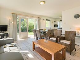 Nice Thatched Villa With Dishwasher, in a National Park