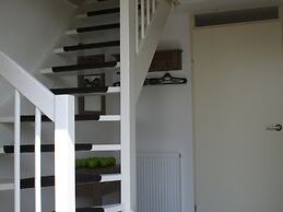Lovely Holiday Home With Jetty Near Ijsselmeer