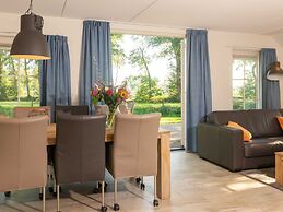 Beautiful Holiday Home With Whirlpool