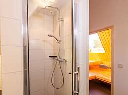 Beautiful Holiday Home With Whirlpool