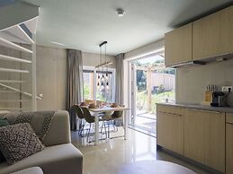 Luxurious Lodge With two Bathrooms, Only 200m From the Beach