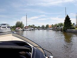Modern Watervilla With Three Bathrooms, at the Frisian Lakes