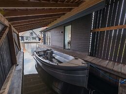 Modern Watervilla With Three Bathrooms, at the Frisian Lakes