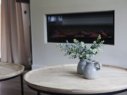 Beautiful Villa Near the Veluwe