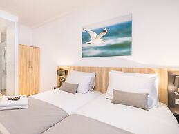 Luxurious Apartment With Dishwasher, 1 km. From the Beach