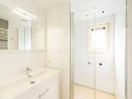 Modern Lodge With two Bath Rooms, Near the Beach