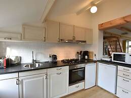 Spacious Apartment in Nieuwvliet near Sea