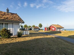 Modern Holiday Home on the Baltic Sea