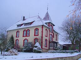 Spacious Farmhouse in Friedrichsfeld near Forest