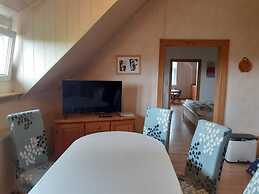 Spacious Farmhouse in Friedrichsfeld near Forest