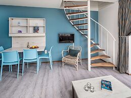 Restyled Bungalow Near Beach