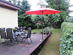 Cozy Holiday Home in Dorf Gutow near Sea