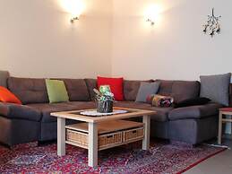 Cozy Holiday Home in Dorf Gutow near Sea