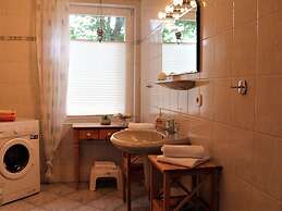Cozy Holiday Home in Dorf Gutow near Sea