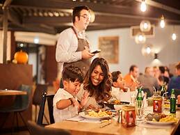 Comfortable Villa in Limburg With Shared Pool