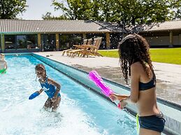 Holiday Home With Whirlpool