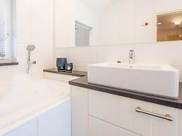 Holiday Home With Whirlpool