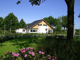 Holiday Home With Whirlpool