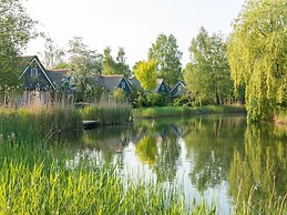 Great Thatched Villa With Solarium, in a National Park