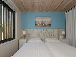Comfortable Lodge With Dishwasher, in Bloemendaal