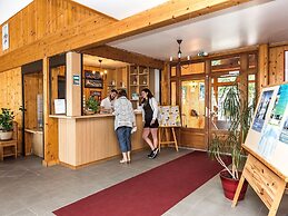 Apartment Near Lake Geneva