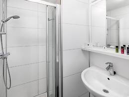 Unique Beach House With Dishwasher and Beautiful View, in a Holiday Pa