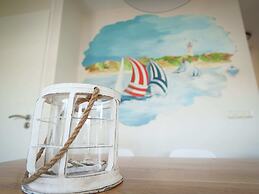 Cozy Bungalow With a Spacious Garden near the Sea