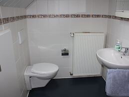 Combined Flat on a Farm in Kellerwald