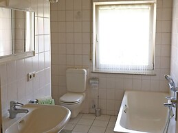 Combined Flat on a Farm in Kellerwald