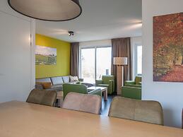 Luxurious Villa With ten Bathrooms, in Green Surroundings