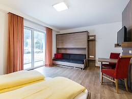 Apartment in Kleinarl With ski Room