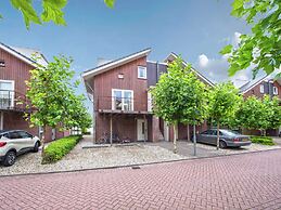 Tidy Apartment with Dishwasher near Amsterdam