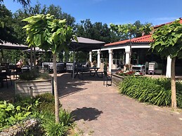 Restyled Villa With 5 Bathrooms, Located in a Green Area