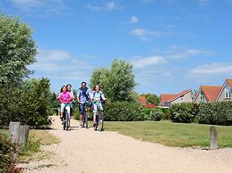 Semi-detached Holiday Home With Wifi, Near the Beach