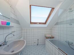 Semi-detached Holiday Home With Wifi, Near the Beach