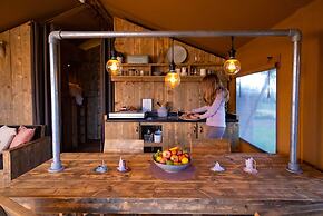 Lovely Tent with Kitchen & Bathroom Located near Pond