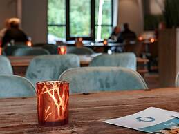 Engaging Chalet With Dishwasher Next to a Nature Reserve