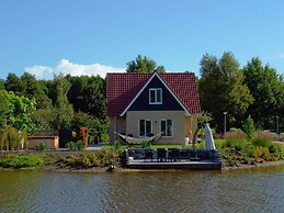 House With a Bubble Bath, 20 km. From Assen