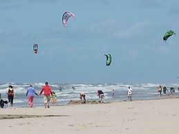 Comfortable Chalet in the Dune Area of Egmond aan Zee