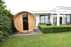 Luxury Villa in Harderwijk near Lake